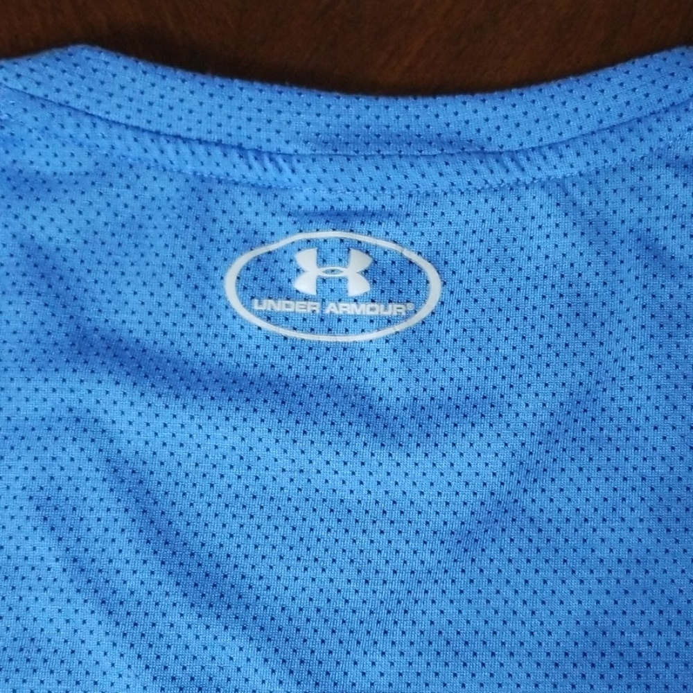 Shirt - Picture 3 of 8